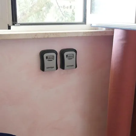 Alisea - In Con Piscina E Parcheggio Gratuito Séjour chez l'habitant Montesilvano Marina