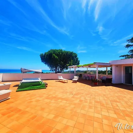 Alisea - In Con Piscina E Parcheggio Gratuito * Montesilvano Marina