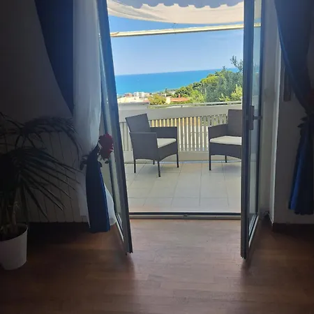 Alisea - In Con Piscina E Parcheggio Gratuito Montesilvano Marina