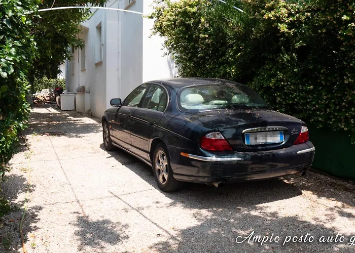 Alisea - In Con Piscina E Parcheggio Gratuito Rum i privatbostad *