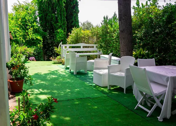 Alisea - In Con Piscina E Parcheggio Gratuito * Montesilvano Marina