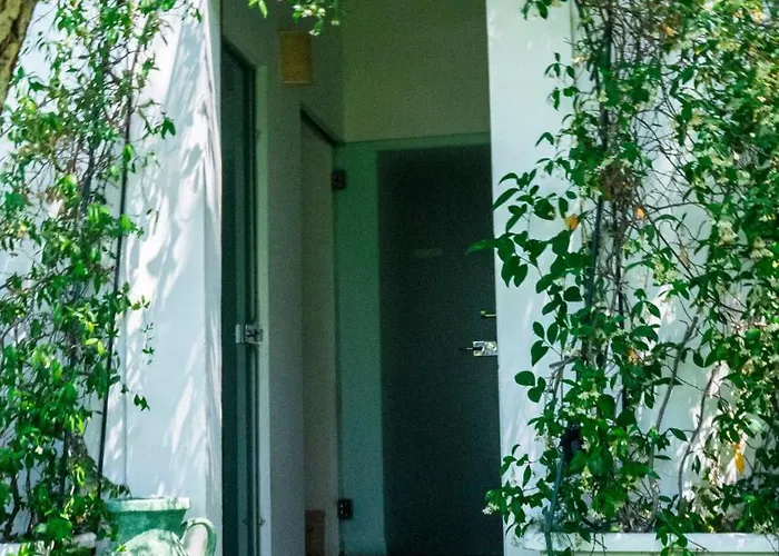 Rum i privatbostad Alisea - In Con Piscina E Parcheggio Gratuito