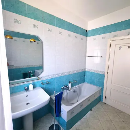Alisea - Con Piscina E Parcheggio Gratuito