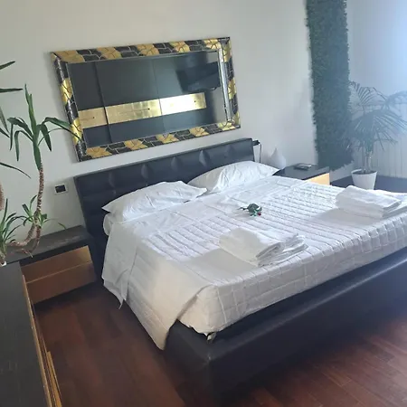 Quarto em Acomodações Particulares Alisea - In Con Piscina E Parcheggio Gratuito *