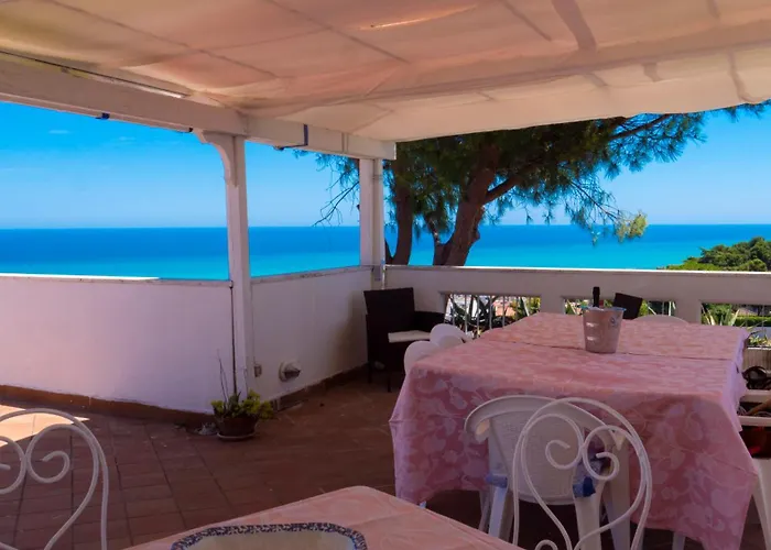 Privat bolig Alisea - In Con Piscina E Parcheggio Gratuito Montesilvano Marina